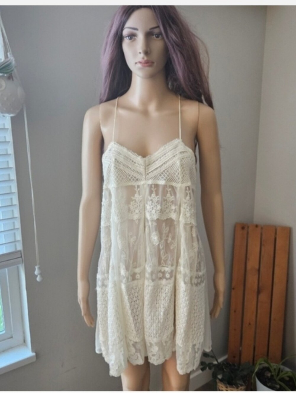 Kimchi Blue Ivory Cream Lace Dress Sheer Chemise Spaghetti Straps Night Gown